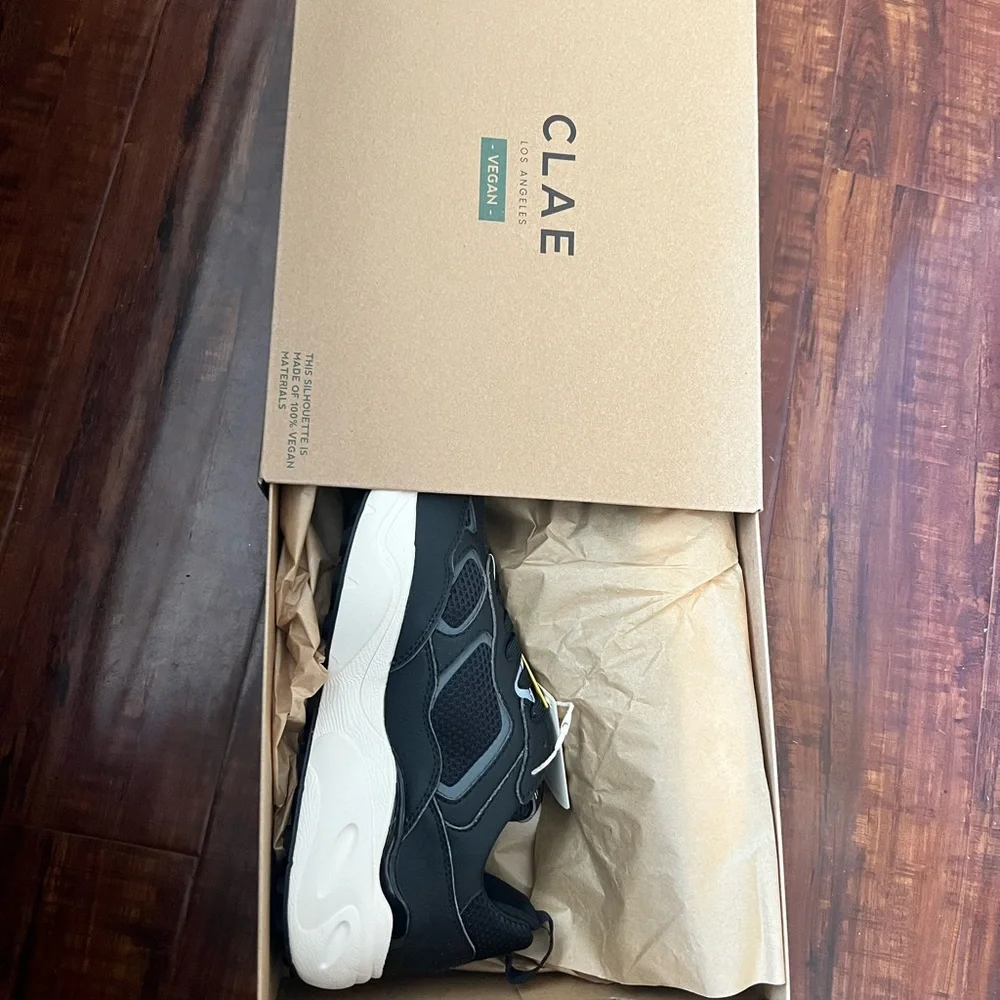 NIB Clae Salazar Black Sneakers - Picture 7 of 9